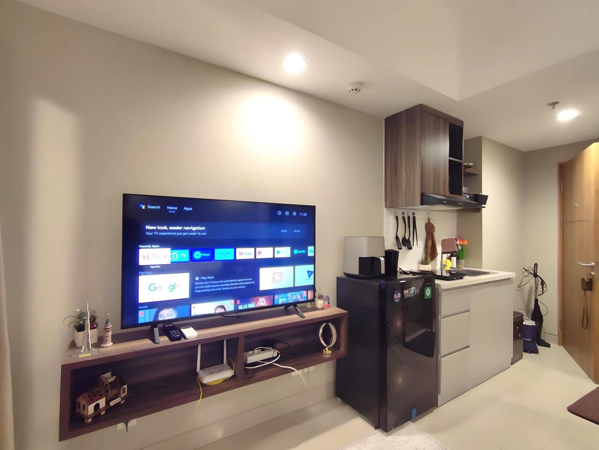 Furnished Studio, 5 Mins To Lrt Jabodebek Station Apartemen *