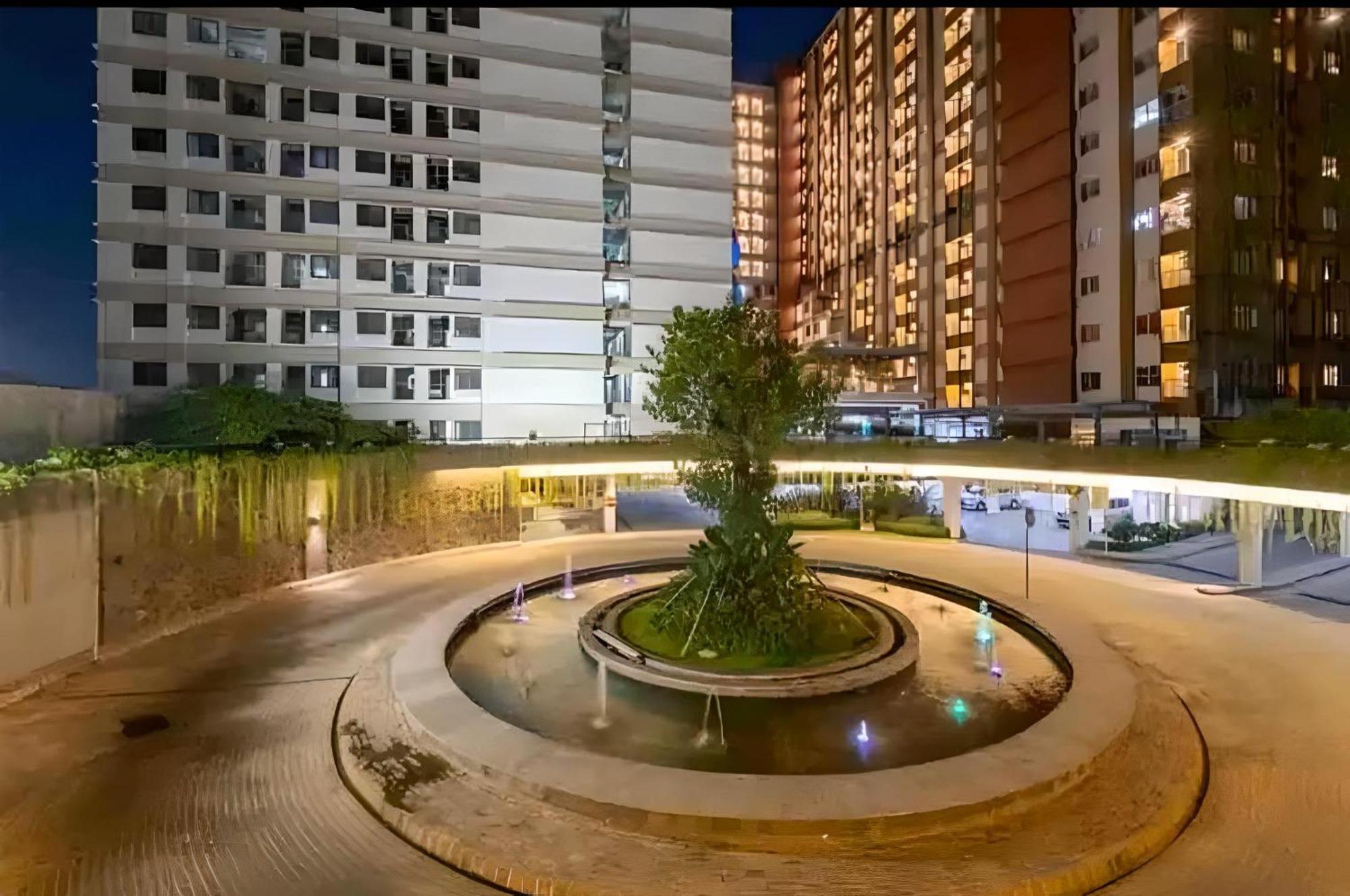 Apartemen Furnished Studio, 5 Mins To Lrt Jabodebek Station