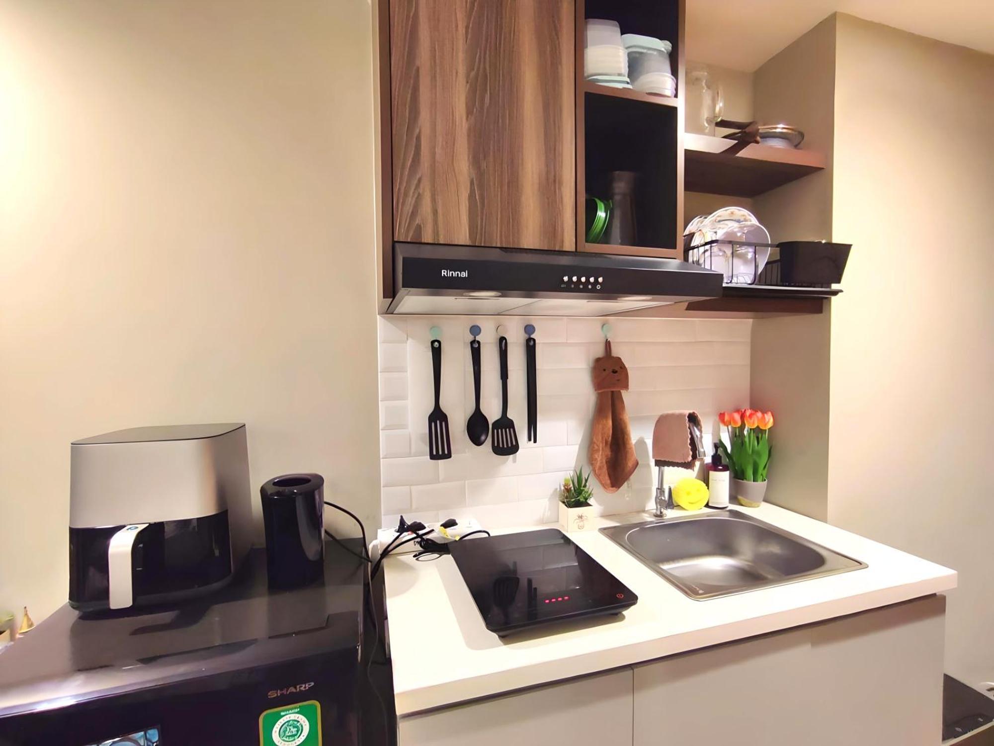 Furnished Studio, 5 Mins To Lrt Jabodebek Station Bekasi